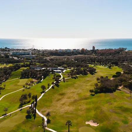 Будинок відпочинку Cozy By The In Costabella,