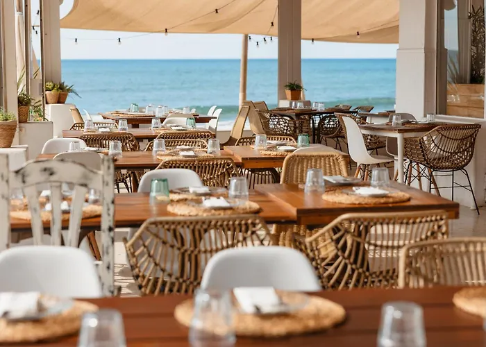 Cozy By The In Costabella, Tatil Evi